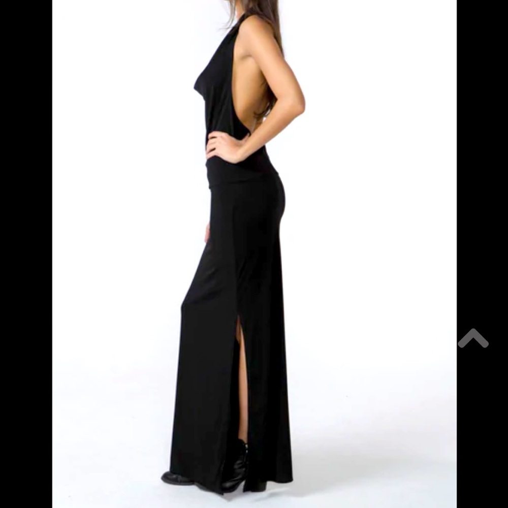 NWOT Backless Gown